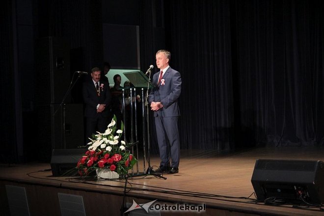 Miejskie obchody Narodowego Święta Niepodległości w Ostrołęce [11.11.2015] - zdjęcie #4 - eOstroleka.pl