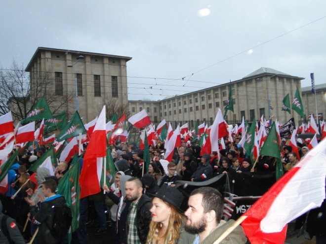 Marsz Niepodległości 2015 - zdjęcie #4 - eOstroleka.pl