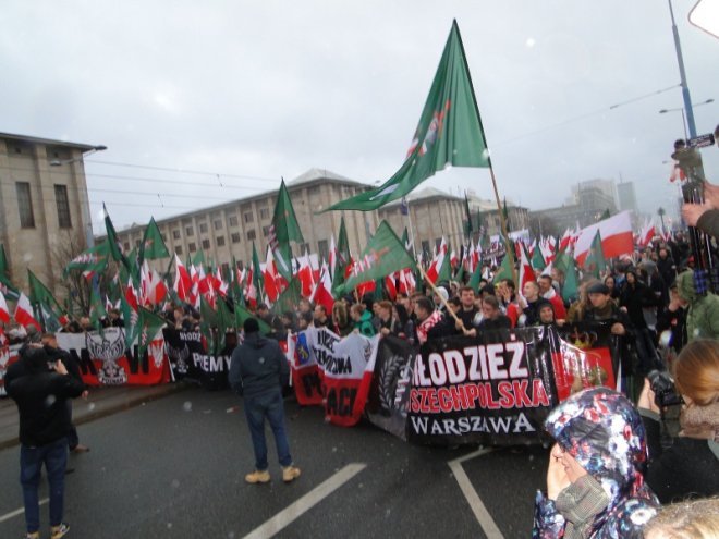 Marsz Niepodległości 2015 - zdjęcie #6 - eOstroleka.pl