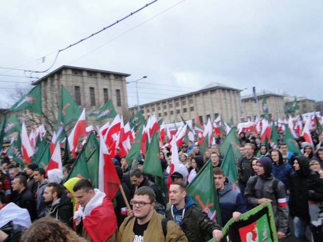 Marsz Niepodległości 2015 - zdjęcie #12 - eOstroleka.pl