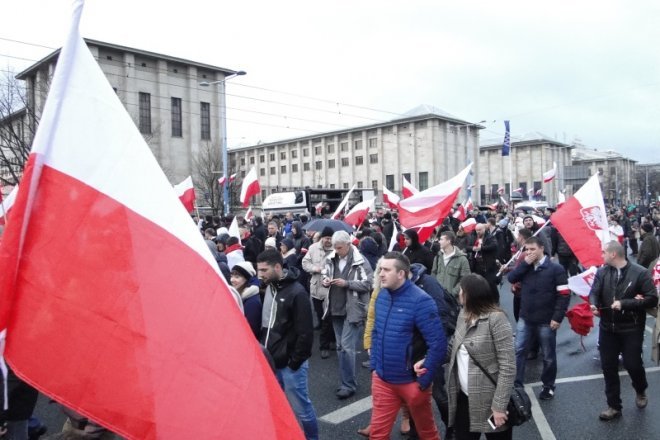 Marsz Niepodległości 2015 - zdjęcie #24 - eOstroleka.pl