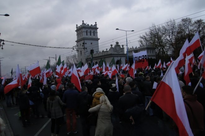 Marsz Niepodległości 2015 - zdjęcie #25 - eOstroleka.pl