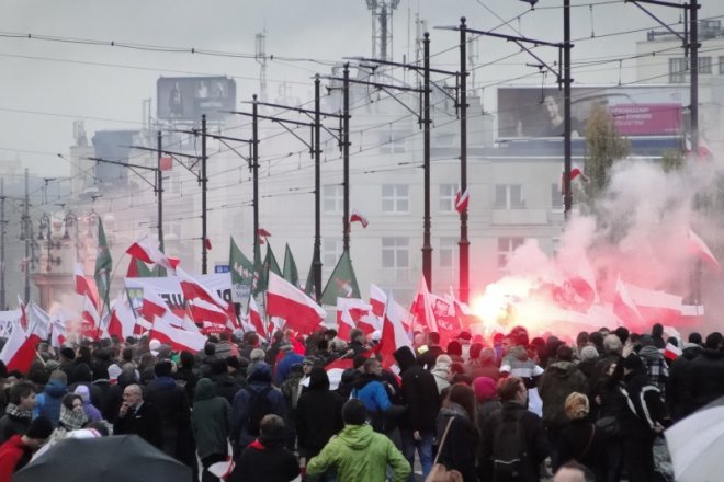Marsz Niepodległości 2015 - zdjęcie #32 - eOstroleka.pl