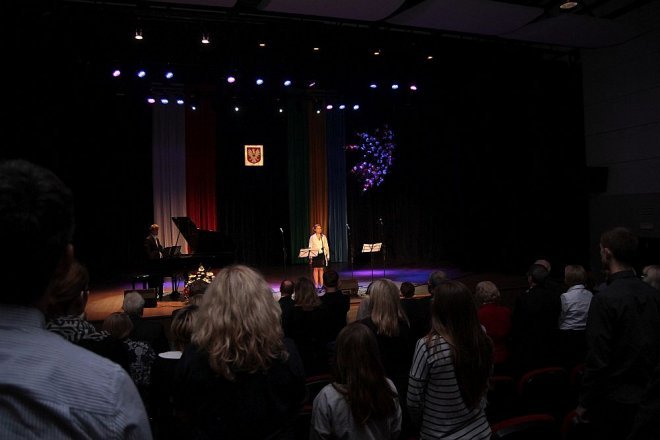 Młode Polskie Skrzydła – koncert pieśni patriotycznych w OCK [11.1.2015] - zdjęcie #41 - eOstroleka.pl