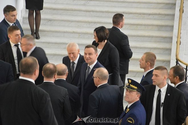 Posłowie VIII kadencji złożyli ślubowanie. Marek Kuchciński marszałkiem [12.11.2015] - zdjęcie #278 - eOstroleka.pl