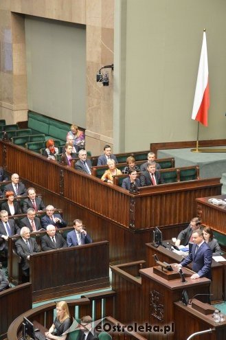 Posłowie VIII kadencji złożyli ślubowanie. Marek Kuchciński marszałkiem [12.11.2015] - zdjęcie #71 - eOstroleka.pl