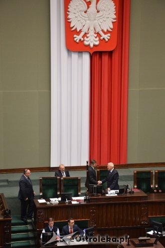 Posłowie VIII kadencji złożyli ślubowanie. Marek Kuchciński marszałkiem [12.11.2015] - zdjęcie #61 - eOstroleka.pl