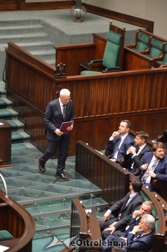 Posłowie VIII kadencji złożyli ślubowanie. Marek Kuchciński marszałkiem [12.11.2015] - zdjęcie #59 - eOstroleka.pl