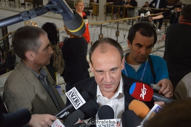 Posłowie VIII kadencji złożyli ślubowanie. Marek Kuchciński marszałkiem [12.11.2015] - zdjęcie #11 - eOstroleka.pl