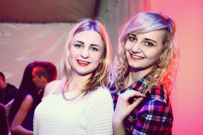 Noc Klubowiczów w Ibiza Zalesie z DJ-ami z Arena Team [10.11.2015] - zdjęcie #27 - eOstroleka.pl