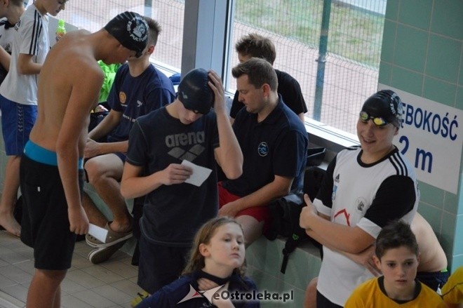 IV Otwarte Mistrzostwa Ostrołęki w pływaniu [14.11.2015] - zdjęcie #37 - eOstroleka.pl