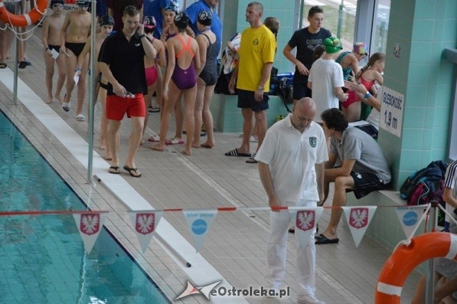 IV Otwarte Mistrzostwa Ostrołęki w pływaniu [14.11.2015] - zdjęcie #40 - eOstroleka.pl