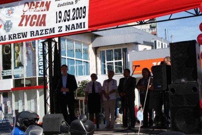 „Kropla krwi – ocean życia“ (19.09.09) - zdjęcie #35 - eOstroleka.pl