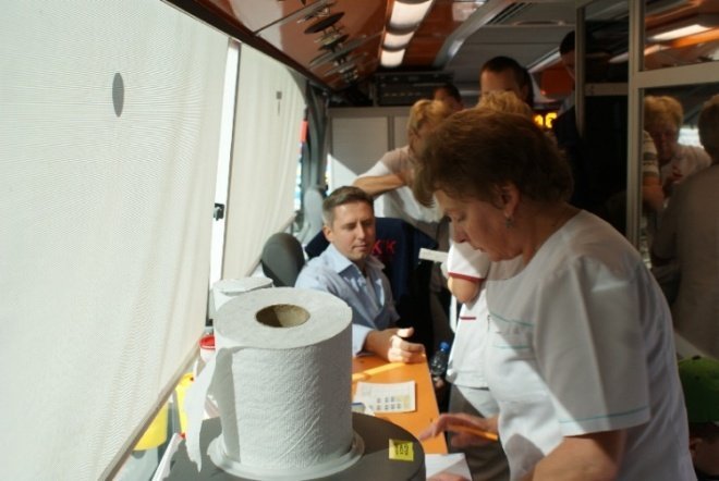 „Kropla krwi – ocean życia“ (19.09.09) - zdjęcie #14 - eOstroleka.pl