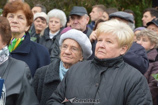 Uroczystości upamiętaniające Mirosława Karpińskiego - Goworowo [15.11.2015] - zdjęcie #16 - eOstroleka.pl
