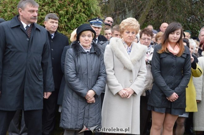 Uroczystości upamiętaniające Mirosława Karpińskiego - Goworowo [15.11.2015] - zdjęcie #11 - eOstroleka.pl