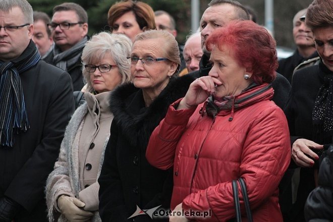 Odsłonięcie tablicy upamiętniającej dzień patrona Ostrołęki, św. Jana Pawła II [15.11.2015] - zdjęcie #25 - eOstroleka.pl