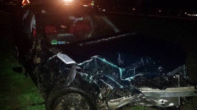 27-latka ranna po wypadku w Ponikwi Małej [16.11.2015] - zdjęcie #4 - eOstroleka.pl