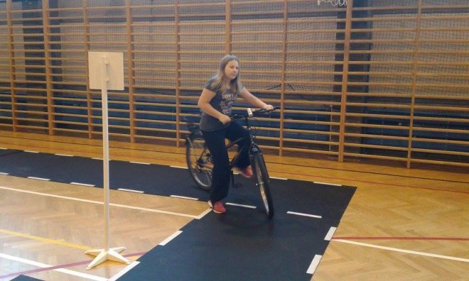 Mobilne miasteczko rowerowe w ostrołęckiej „dziesiątce” [16.11.2015] - zdjęcie #71 - eOstroleka.pl