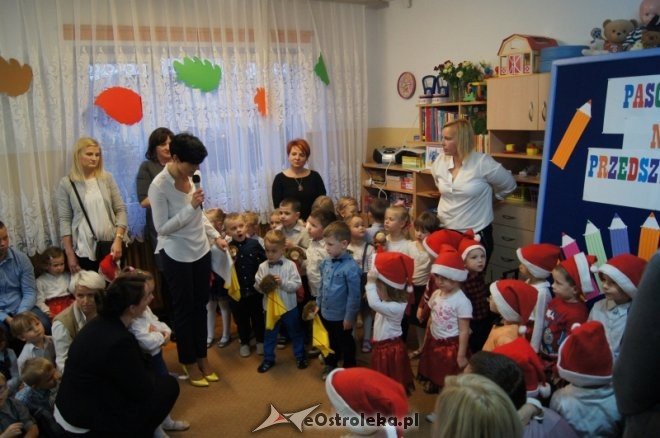Pasowanie na przedszkolaka w Olszewie-Borkach [16.11.2015] - zdjęcie #17 - eOstroleka.pl