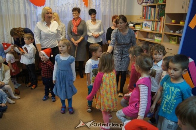 Pasowanie na przedszkolaka w Olszewie-Borkach [16.11.2015] - zdjęcie #34 - eOstroleka.pl