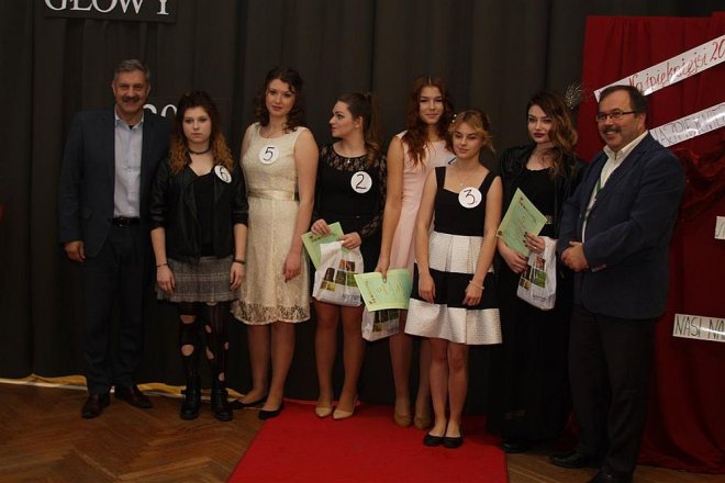 Ostatkowy zawrót głowy w ZSZ nr 2 w Ostrołęce [18.11.2015] - zdjęcie #1 - eOstroleka.pl
