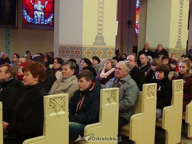 Troszyn: Akademia z okazji Święta Niepodległości [19.11.2015] - zdjęcie #16 - eOstroleka.pl