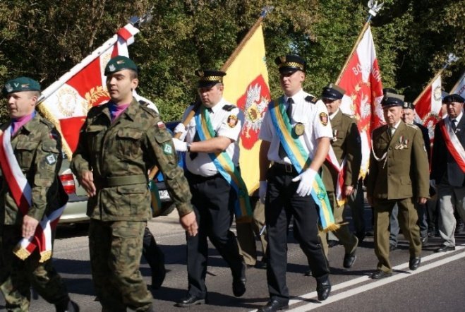 Święto 5 Pułku Ułanów Zasławskich w Ostrołęce (20.09.09) - zdjęcie #10 - eOstroleka.pl
