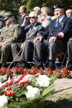 Święto 5 Pułku Ułanów Zasławskich w Ostrołęce (20.09.09) - zdjęcie #11 - eOstroleka.pl