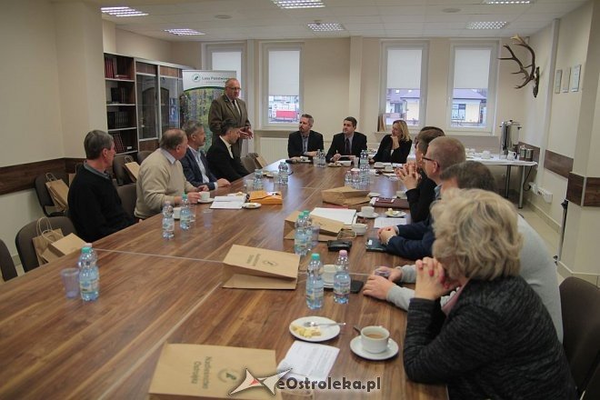 Miejscy radni obradowali w Nadleśnictwie Ostrołęka [19.11.2015] - zdjęcie #21 - eOstroleka.pl