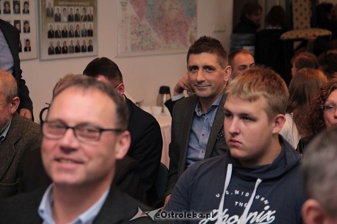 Szkolni sportowcy z powiatu ostrołęckiego z nagrodami starosty [20.11.2015] - zdjęcie #63 - eOstroleka.pl