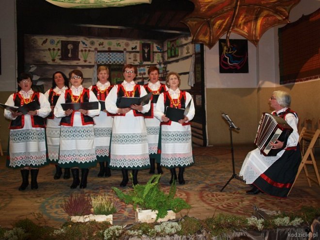 Jesienny Festiwal Kół Gospodyń Wiejskich z gminy Kadzidło [20.11.2015] - zdjęcie #4 - eOstroleka.pl