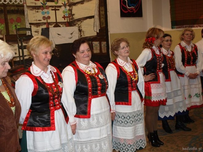 Jesienny Festiwal Kół Gospodyń Wiejskich z gminy Kadzidło [20.11.2015] - zdjęcie #104 - eOstroleka.pl