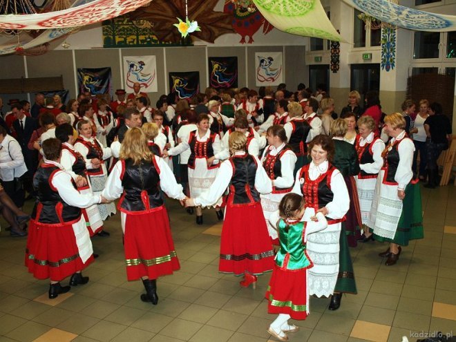 Jesienny Festiwal Kół Gospodyń Wiejskich z gminy Kadzidło [20.11.2015] - zdjęcie #147 - eOstroleka.pl