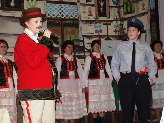 Jesienny Festiwal Kół Gospodyń Wiejskich z gminy Kadzidło [20.11.2015] - zdjęcie #123 - eOstroleka.pl