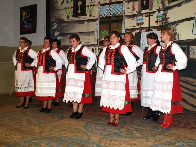 Jesienny Festiwal Kół Gospodyń Wiejskich z gminy Kadzidło [20.11.2015] - zdjęcie #111 - eOstroleka.pl