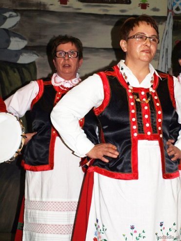 Jesienny Festiwal Kół Gospodyń Wiejskich z gminy Kadzidło [20.11.2015] - zdjęcie #101 - eOstroleka.pl