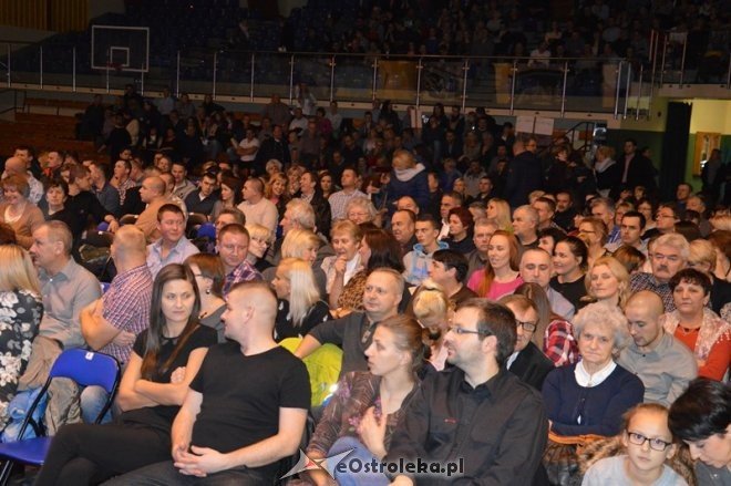 Kabaret Moralnego Niepokoju w Ostrołęce [21.11.2015] - zdjęcie #90 - eOstroleka.pl