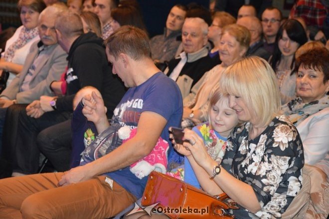 Kabaret Moralnego Niepokoju w Ostrołęce [21.11.2015] - zdjęcie #46 - eOstroleka.pl