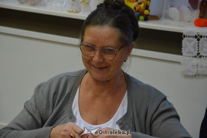 Warsztaty świąteczne w Klubie Lokator [22.11.2015] - zdjęcie #17 - eOstroleka.pl