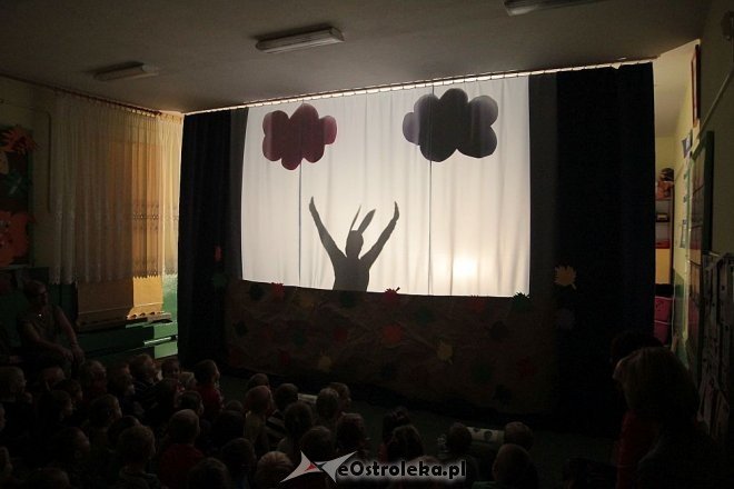 Teatrzyk cieni w „Krainie Misiów” [23.11.2015] - zdjęcie #24 - eOstroleka.pl