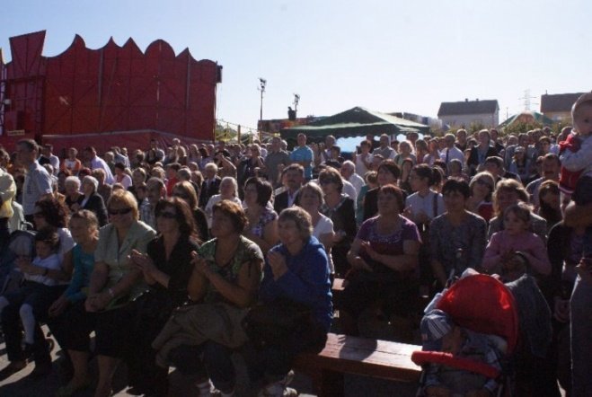 Święto Kukurydzy i Kurpiowskie Święto Mleka (20.09.09) - zdjęcie #26 - eOstroleka.pl