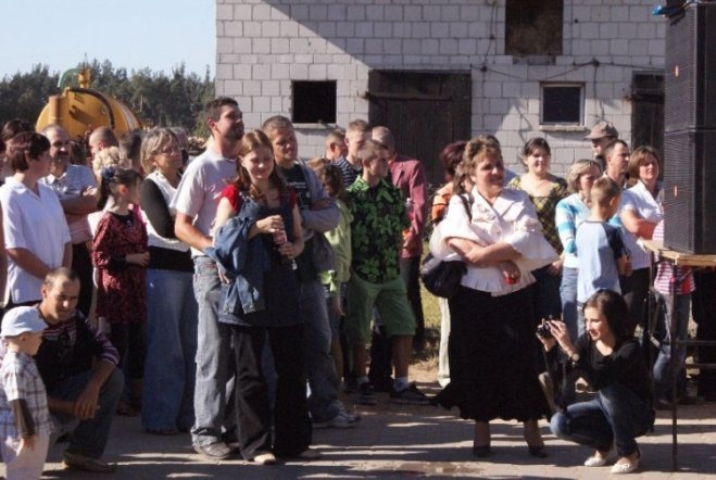 Święto Kukurydzy i Kurpiowskie Święto Mleka (20.09.09) - zdjęcie #18 - eOstroleka.pl