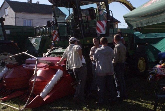 Święto Kukurydzy i Kurpiowskie Święto Mleka (20.09.09) - zdjęcie #63 - eOstroleka.pl