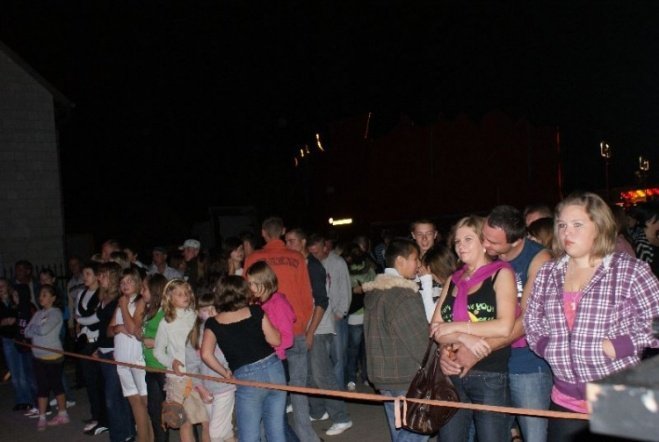 Święto Kukurydzy i Kurpiowskie Święto Mleka (20.09.09) - zdjęcie #36 - eOstroleka.pl