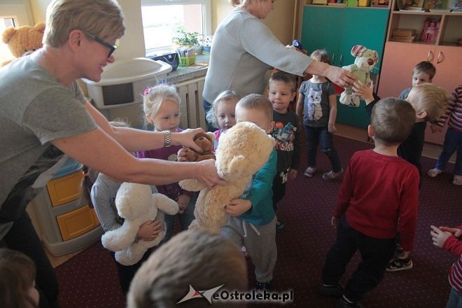Dzień Pluszowego Misia w miejskiej „siedemnastce” [25.1.2015] - zdjęcie #62 - eOstroleka.pl