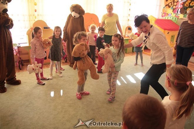 Dzień Pluszowego Misia w miejskiej „siedemnastce” [25.1.2015] - zdjęcie #28 - eOstroleka.pl