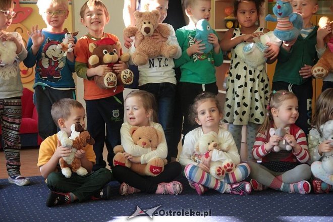 Dzień Pluszowego Misia w miejskiej „siedemnastce” [25.1.2015] - zdjęcie #10 - eOstroleka.pl