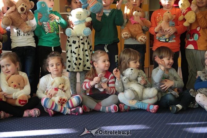 Dzień Pluszowego Misia w miejskiej „siedemnastce” [25.1.2015] - zdjęcie #9 - eOstroleka.pl