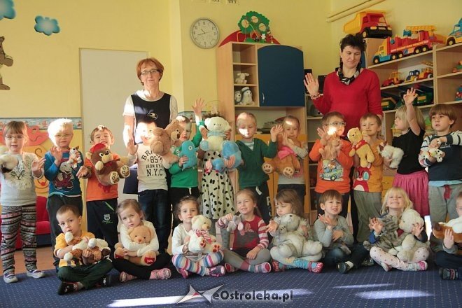 Dzień Pluszowego Misia w miejskiej „siedemnastce” [25.1.2015] - zdjęcie #1 - eOstroleka.pl